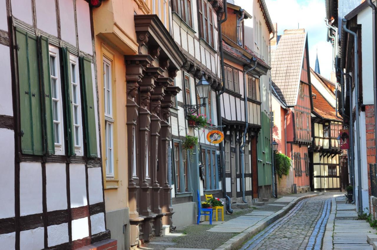 Hotel Domschatz Quedlinburg Bagian luar foto